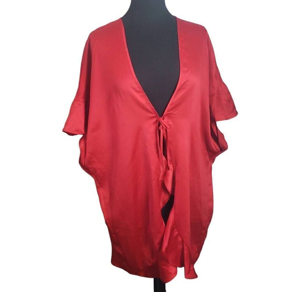 NWT Victoria‎ Secret Valentines Day Red Robe